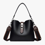 Leather shoulder bag for everyday wear and errands