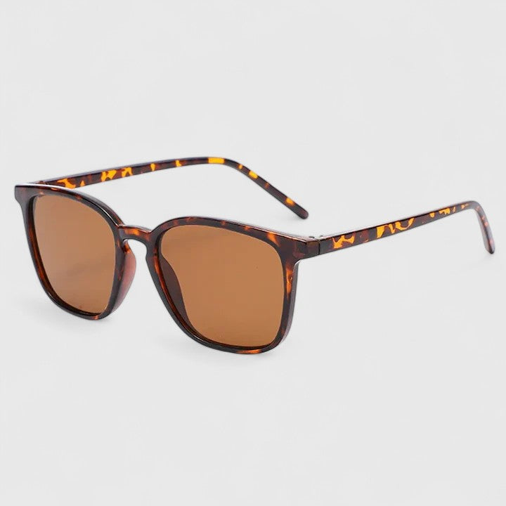 Retro Rectangle Sunglasses with Vintage Frame