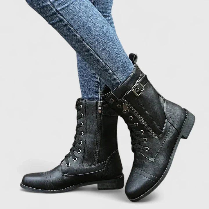 Stödjande boots med bekväm passform
