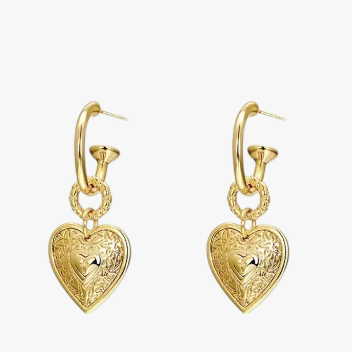Pendientes retro con forma de corazón y acabado en dorado envejecido
