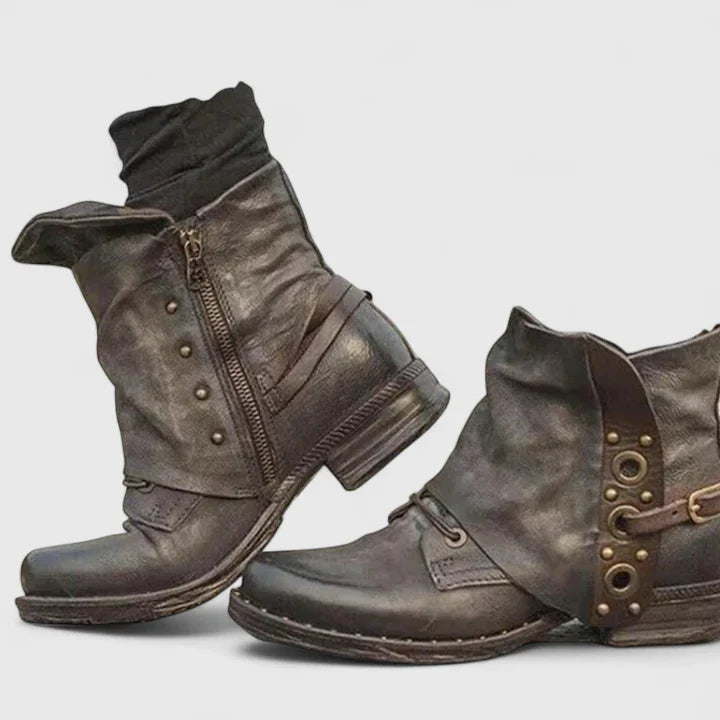 Boots med stödjande, formad innersula