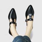 Pointed Toe Heels with Minimalist Silhouette