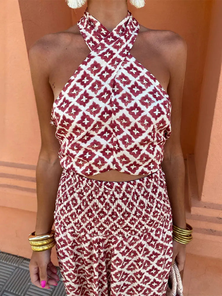 Tvådelat set med off shoulder-topp och volangkjol