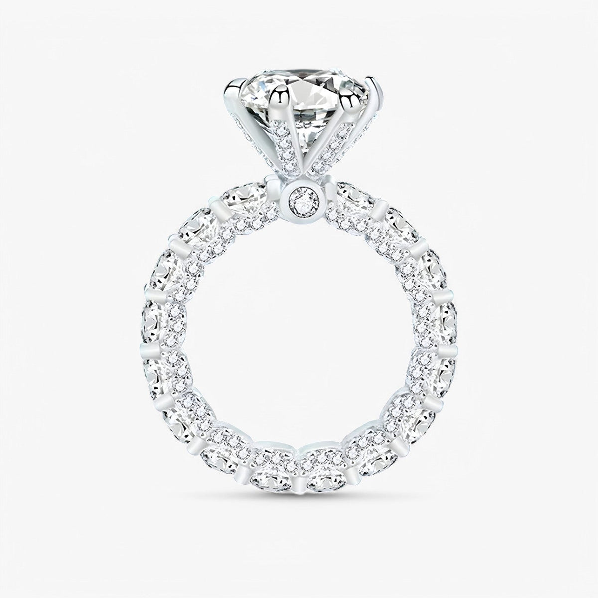 Anillo en tono plata con halo oculto