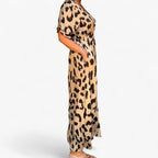 Leopard Print Maxi Dress with V-Neck and Flowing Fit