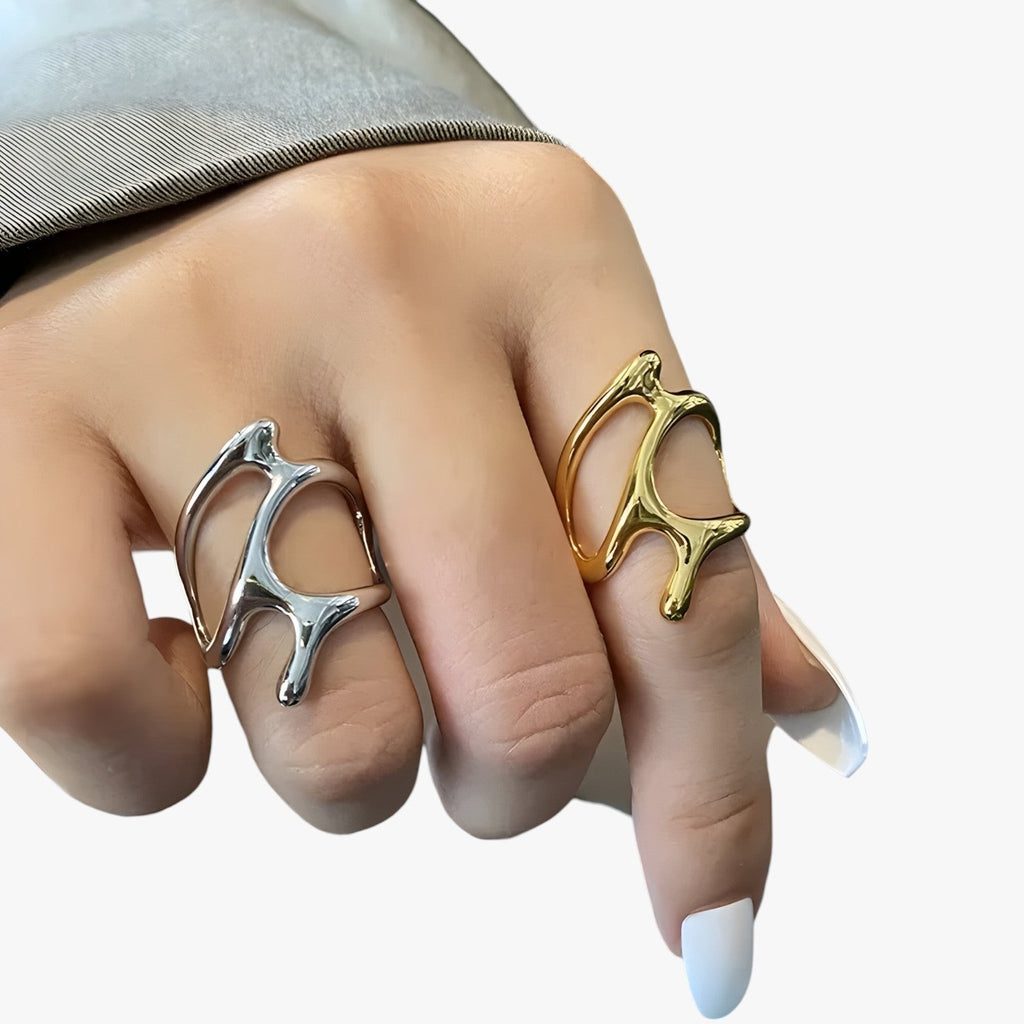 Anillo plateado ajustable de estilo vintage con diseño de rama abierta