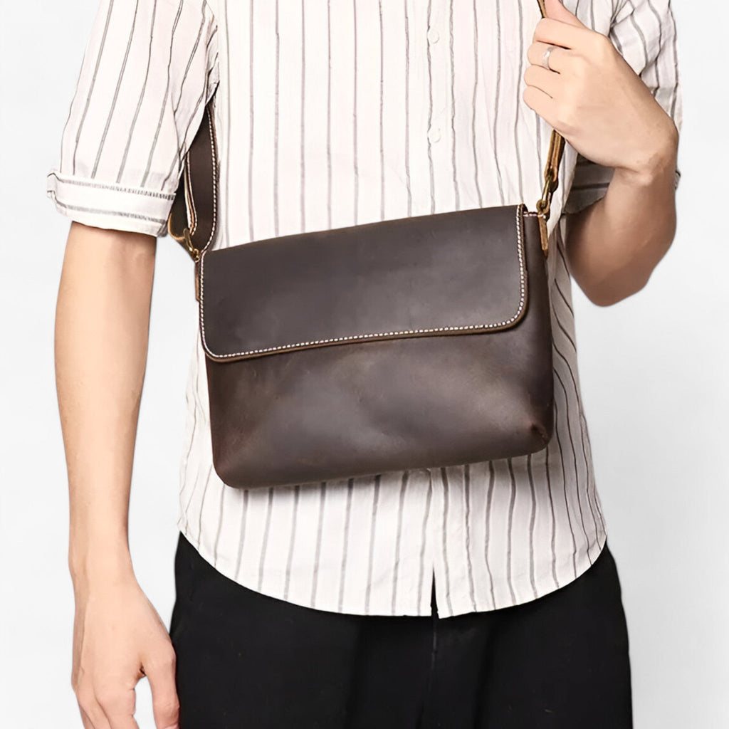 Bolso de hombro de estilo vintage con bolsillos estructurados