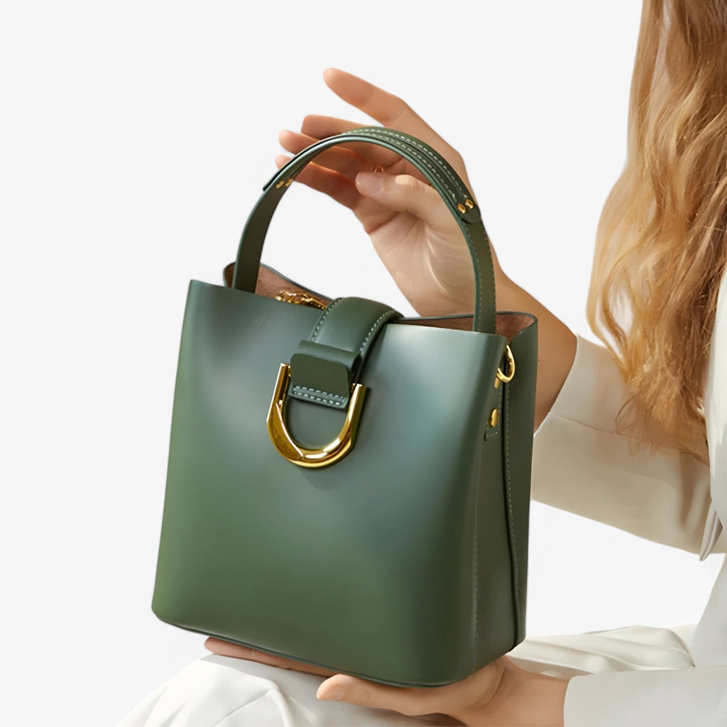 Bolso saco amplio con correa ajustable de doble uso
