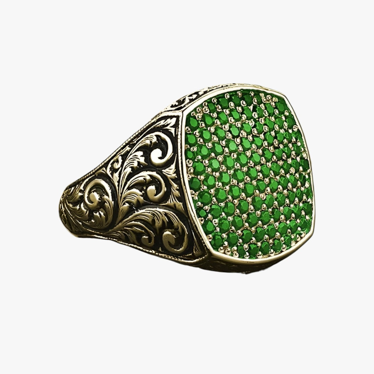 Anillo vintage grabado con piedra de circonita de color