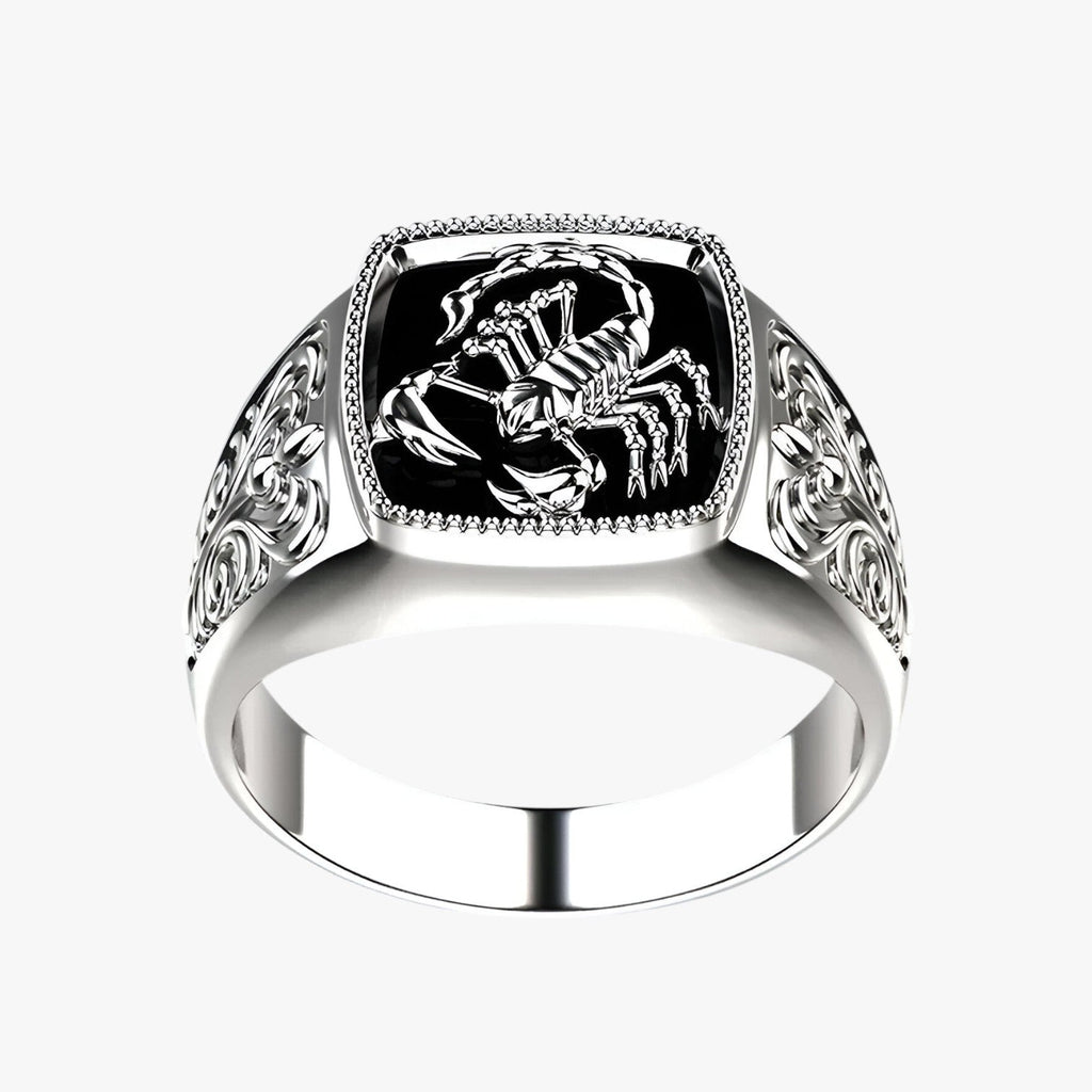 Scorpion Statement Ring with Bold Punk-Inspired Design