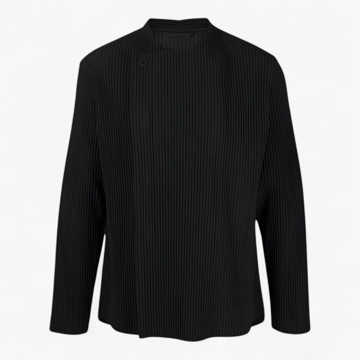 Pleated Jacket with Structured Silhouette for Transitional Weather