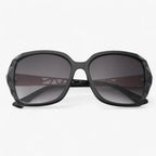Oversized Sunglasses with a Lightweight Fashion-Forward Frame