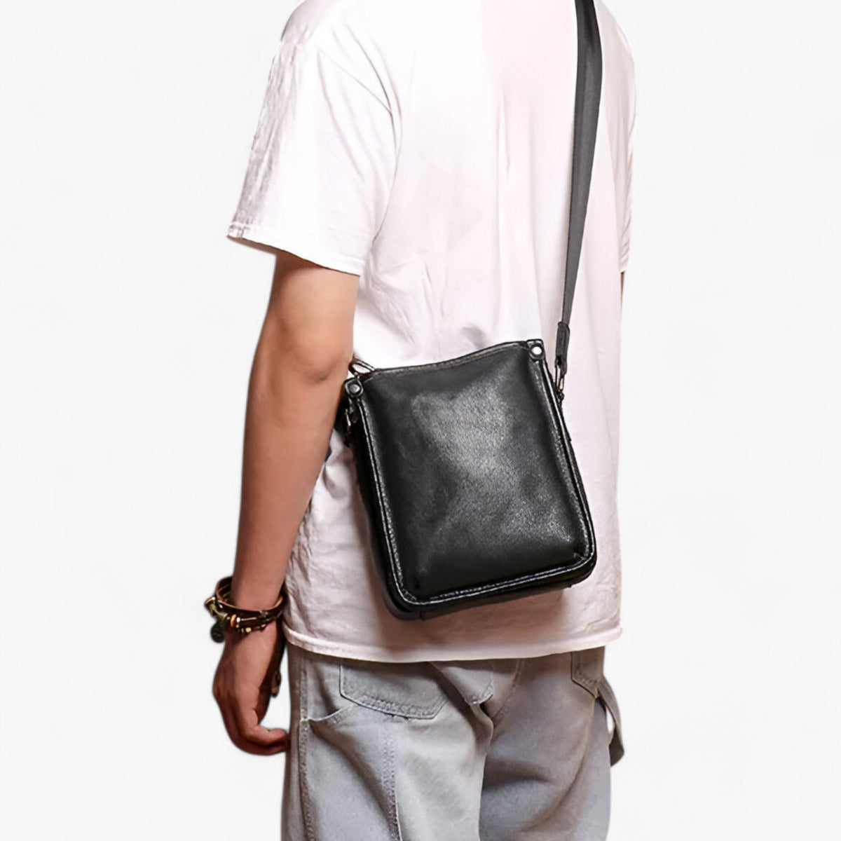 Bolso de hombro de inspiración vintage con varios compartimentos