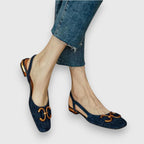 Slip in-sandaler med spänne och mjuk sula