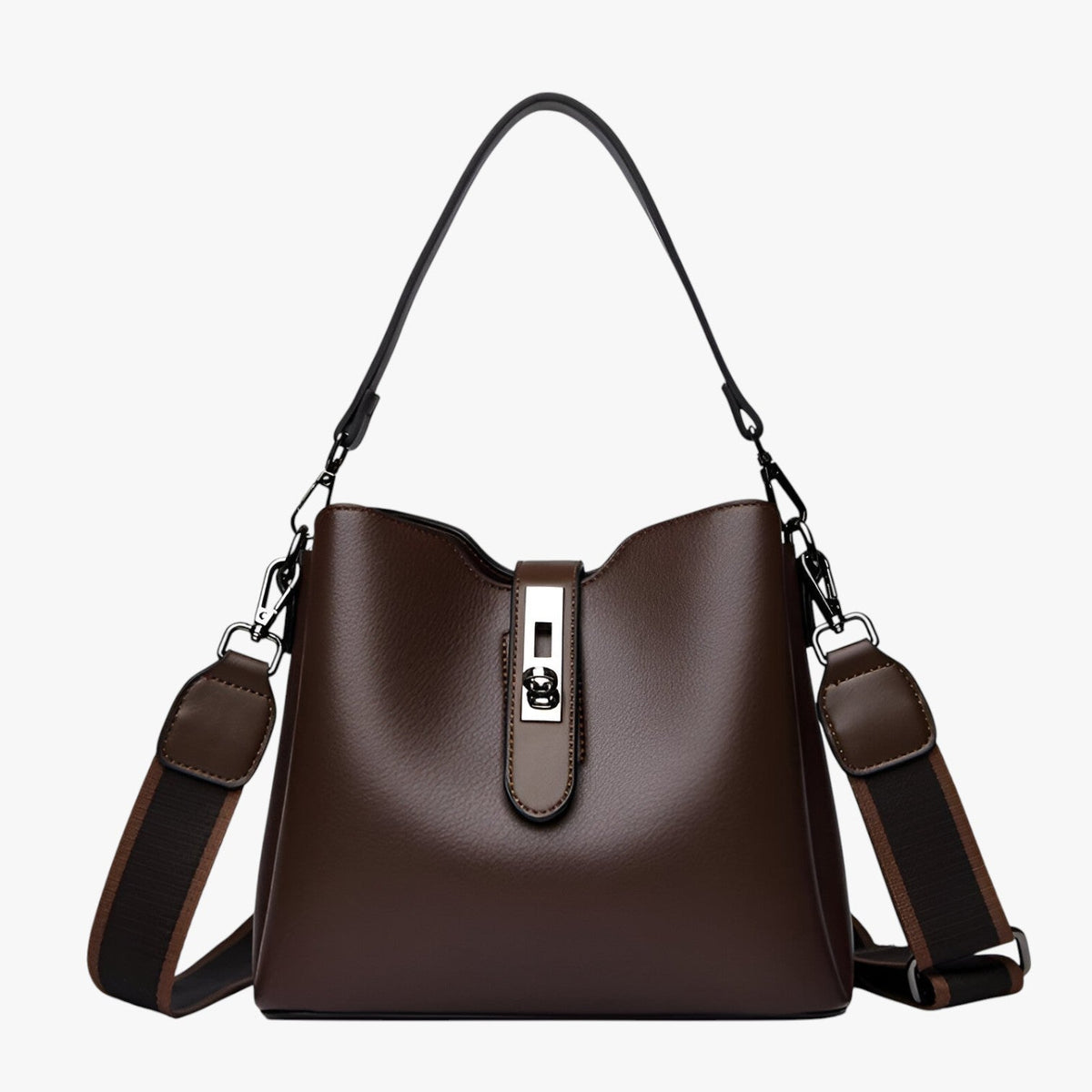 Leather shoulder bag for everyday wear and errands