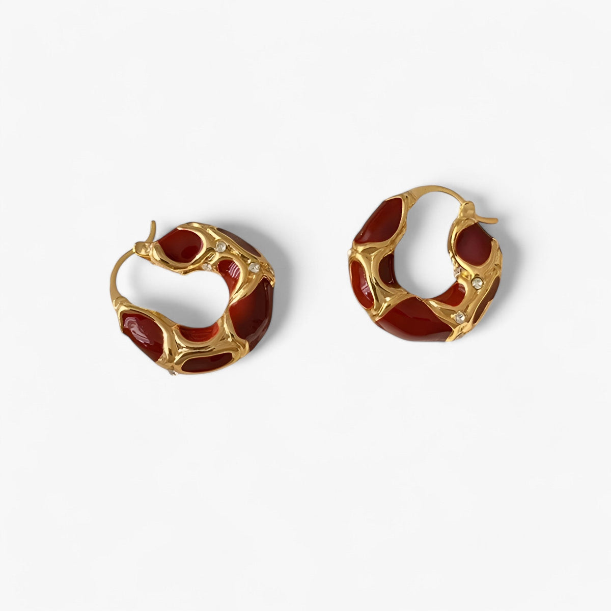 Pendientes de aro vintage de esmalte con acabado resistente para el día a día