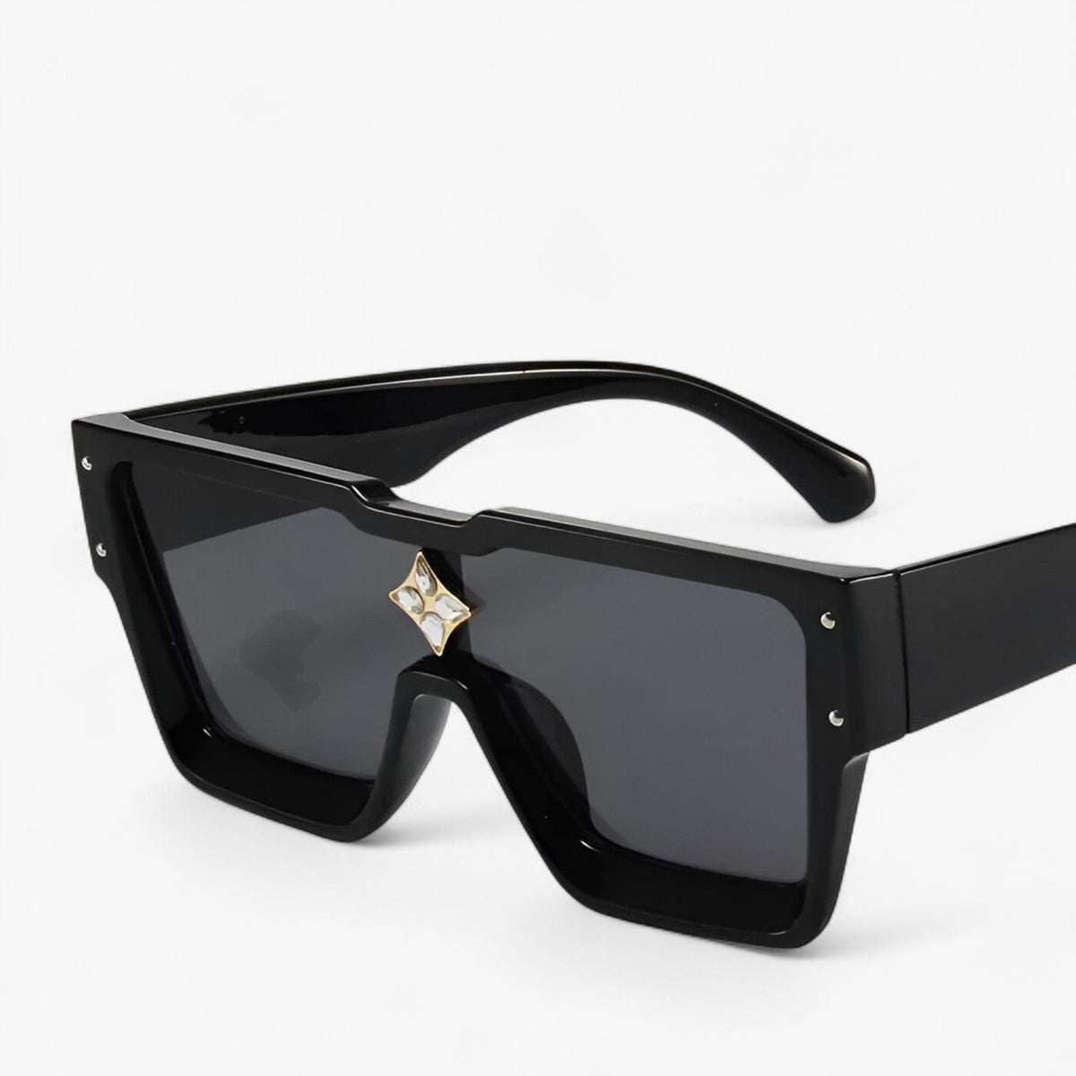 Square Frame Unisex Sunglasses with Lightweight Ergonomic Build