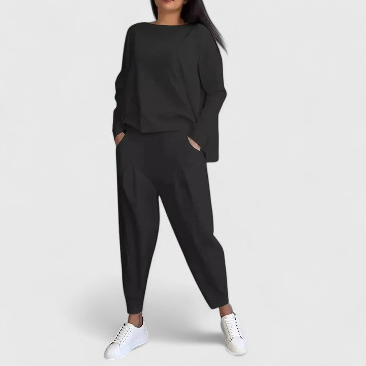 Comfortable Two Piece Set with Relaxed Cut