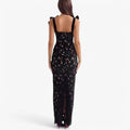 Sleeveless Sheath Dress with a Boat Neckline for Spring