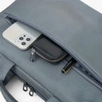 Flexibel laptopväska med justerbar crossbodyrem