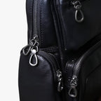 Bolso convertible: riñonera de pecho y mochila en uno