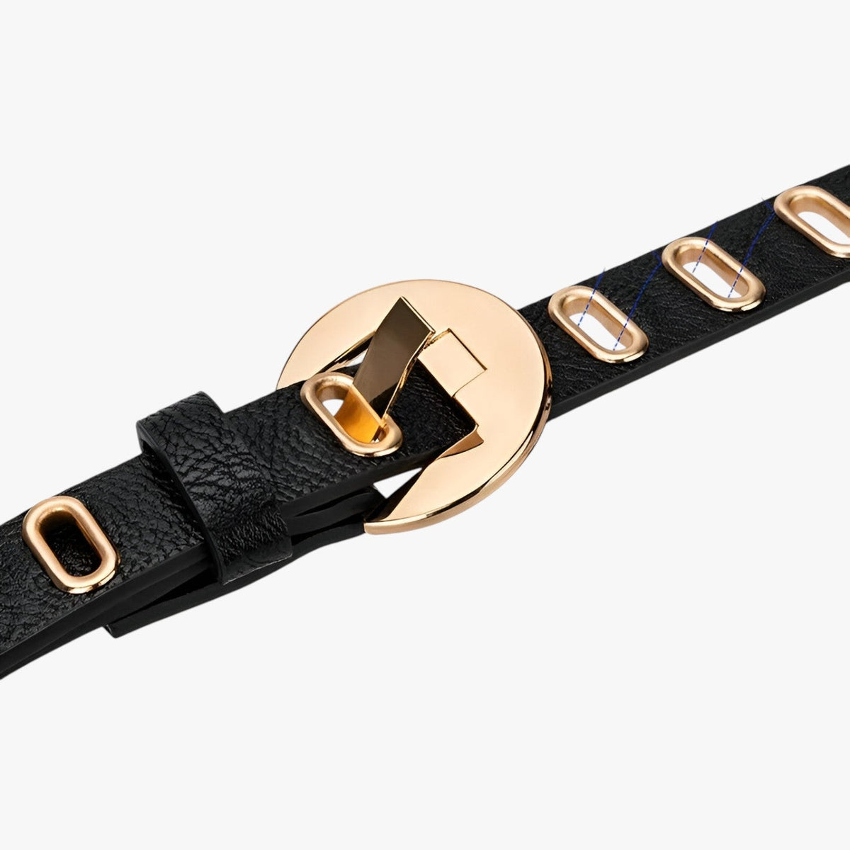 Adjustable Alloy Buckle Belt in a Grunge Punk Style
