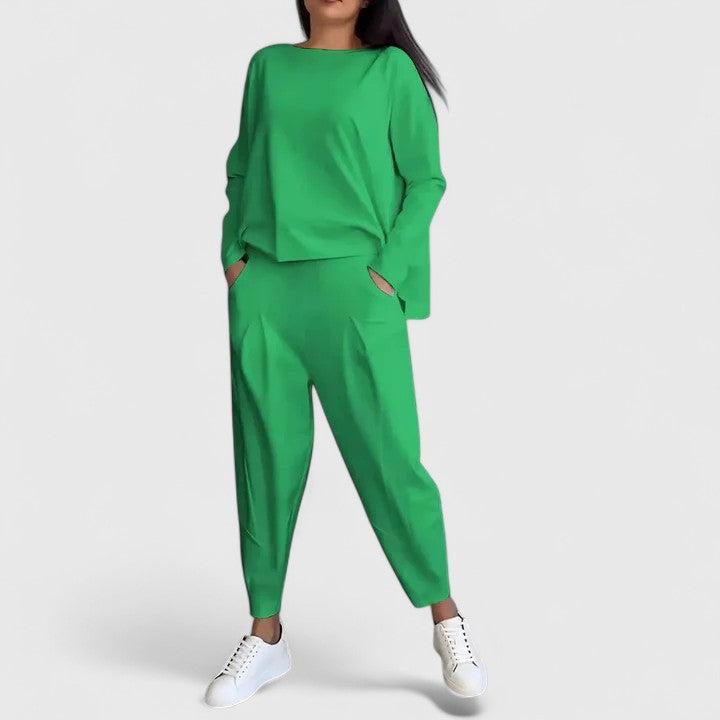 Comfortable Two Piece Set with Relaxed Cut