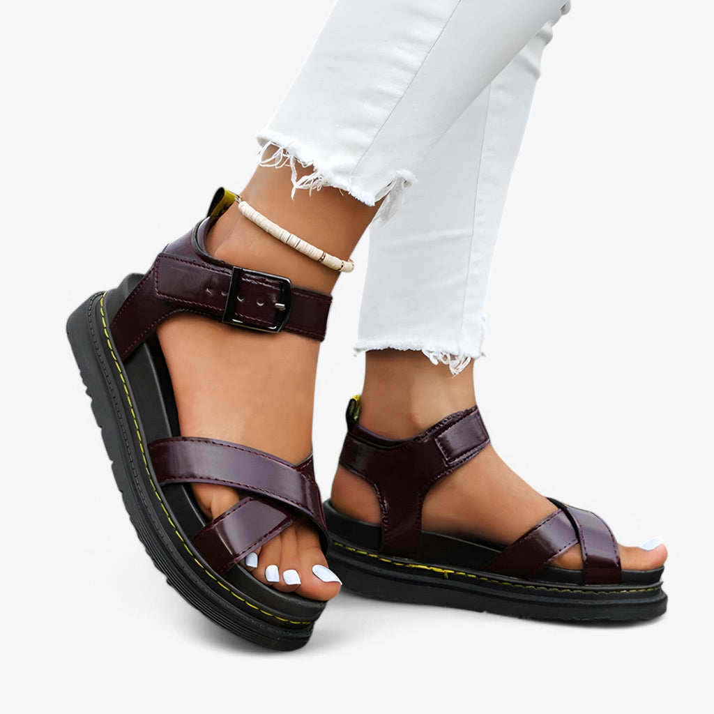 Sandalias ortopédicas con forro ajustable y transpirable
