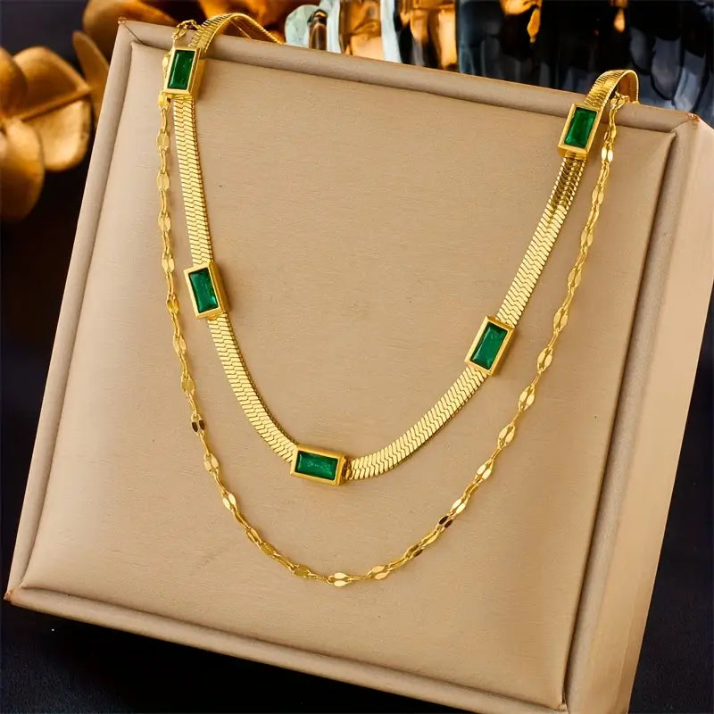 Double-Layer Retro Necklace with Green Baguette Stones