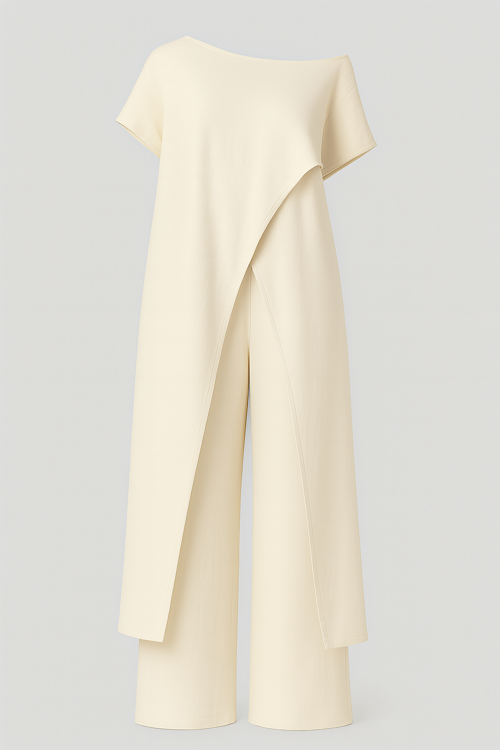 Conjunto de blusa y pantalones con bajo asimétrico