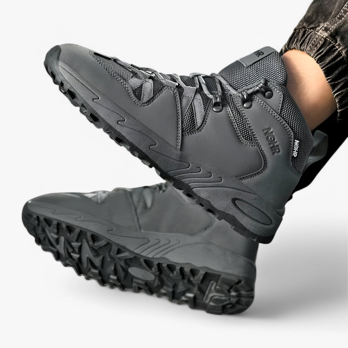 Botas de trekking ligeras y transpirables