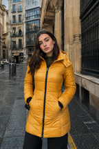 Parka larga con capucha para invierno con cierres ajustables