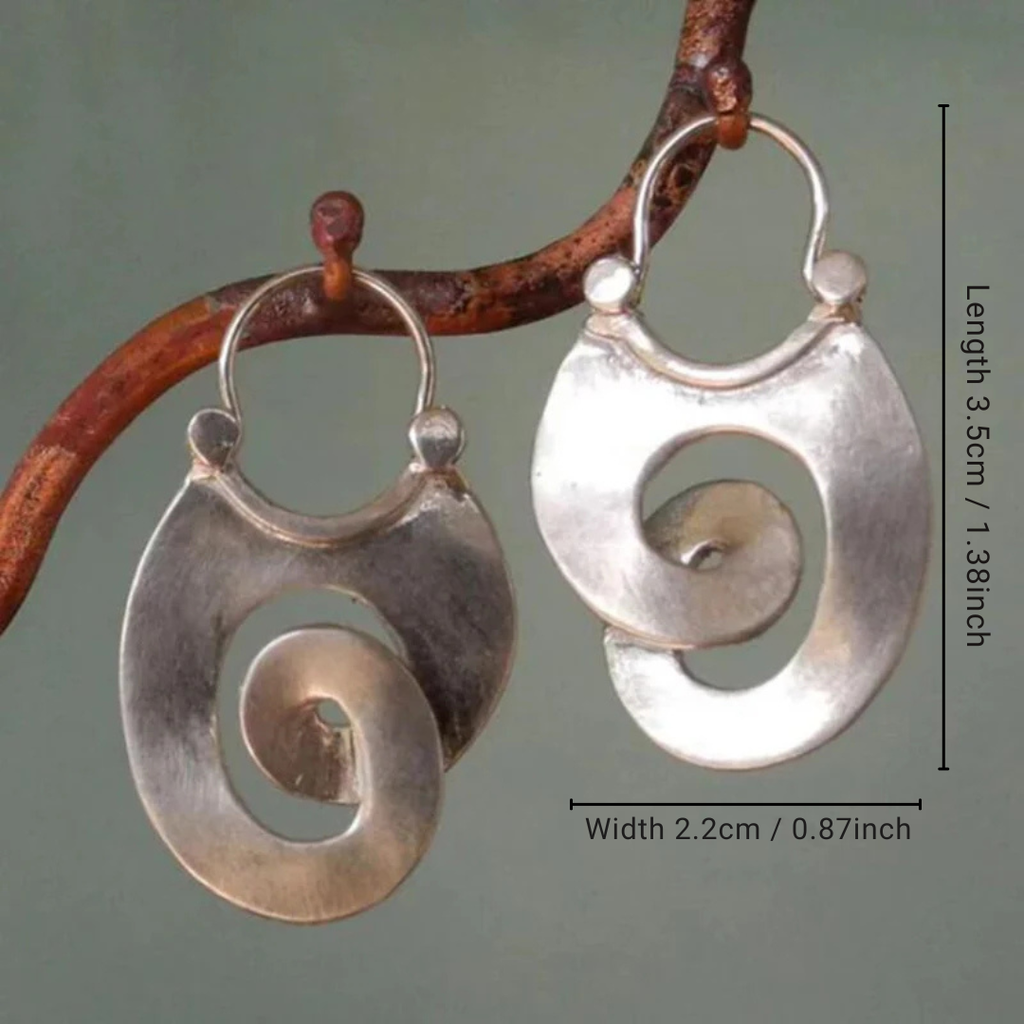 Spiralsköldörhängen i vintagestil i silverfärg
