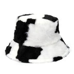 Bucket hat i konstpäls med djärvt leopardmönster