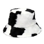 Bucket hat i konstpäls med djärvt leopardmönster