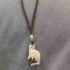 Vintagehalsband med katt och stjärna i två stilar