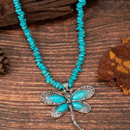 Boho-halsband i vintagestil med blågröna kulor och trollsländehänge