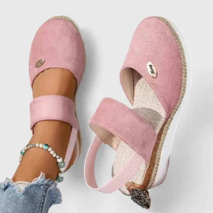 Sandaler med geldämpning och stötdämpning