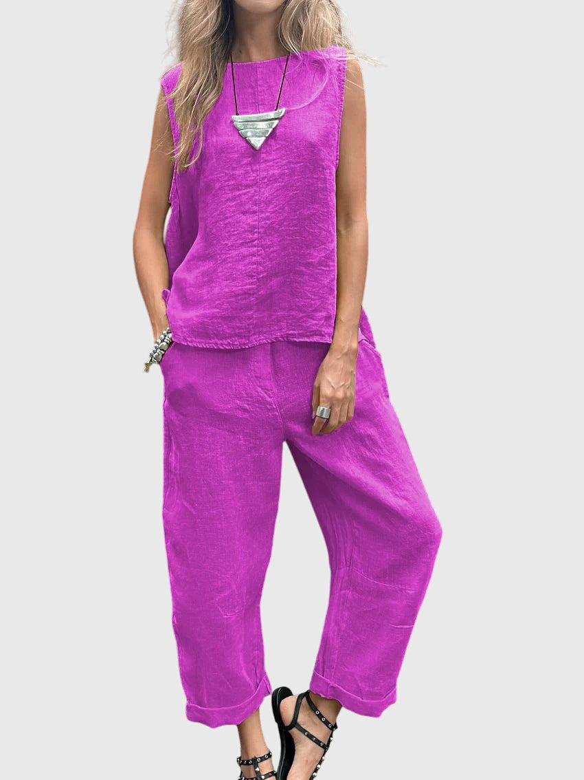 Airy Two Piece Set with Wide Unrestricted Cut