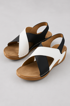 Sandalias de tiras cruzadas con plantilla acolchada para el verano