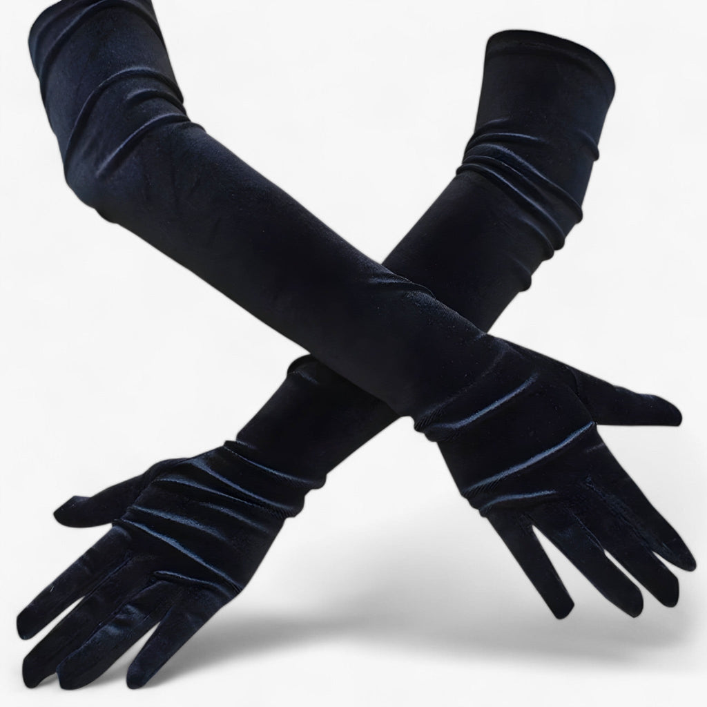 Velvet Gloves with Soft Lining and Retro-Inspired Style