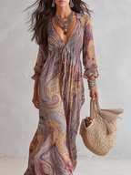 Vestido de cuello de pico con estampado de cachemir y cinturón
