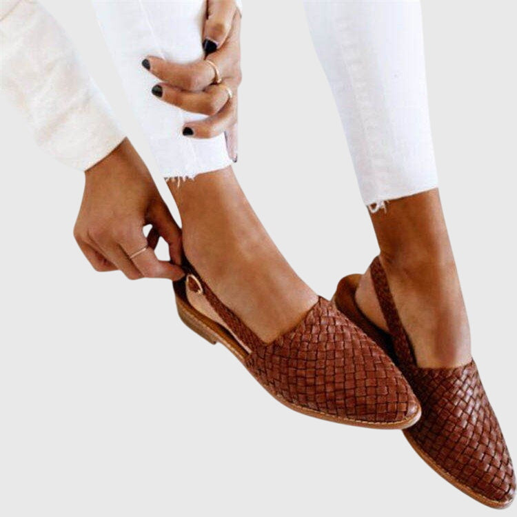 Cushioned Sandals with Broad Colour Range
