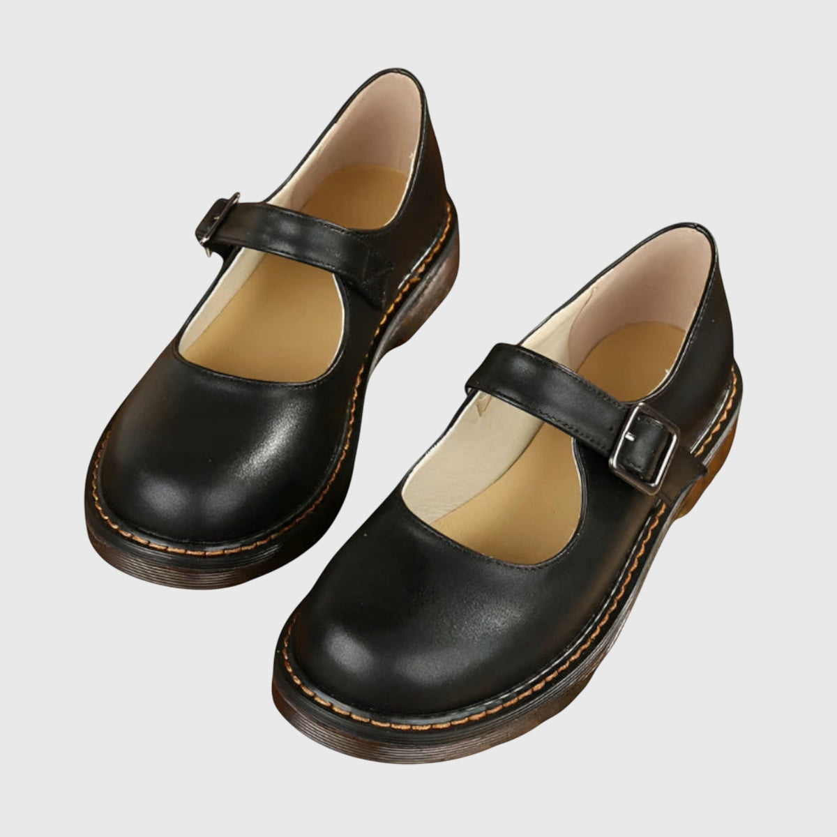 Sandalias de estilo vintage con forma atemporal