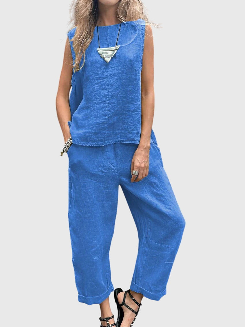 Airy Two Piece Set with Wide Unrestricted Cut