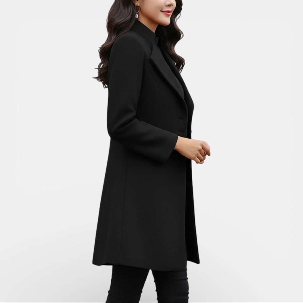 Fitted Long Coat with Soft Fabric and Clean Line