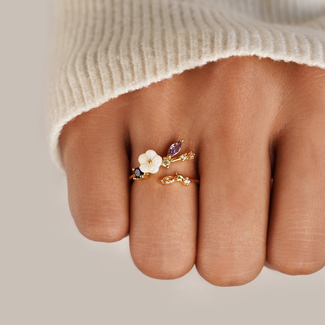 Gold-Tone Floral Ring with Sparkling Zirconia Crystals