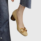 Tacones altos con tira de hebilla y plantilla acolchada