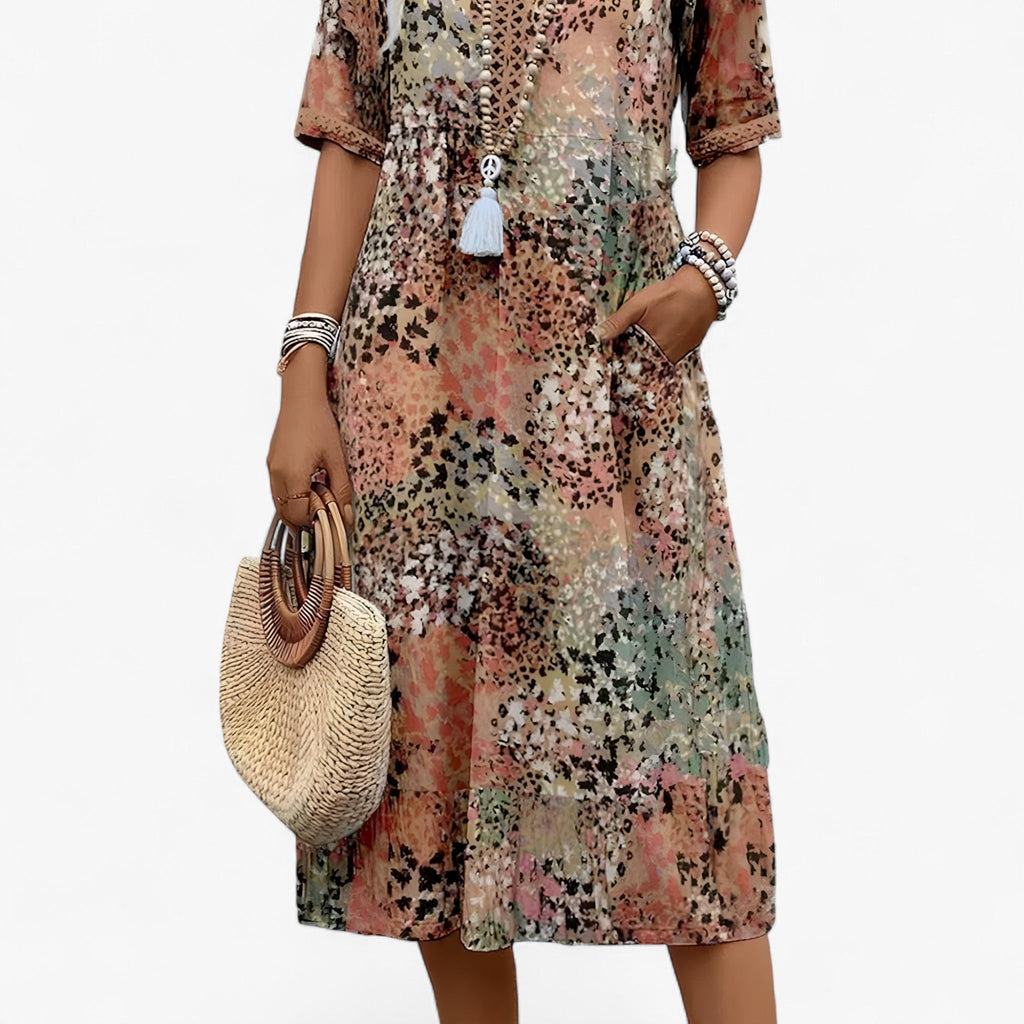 Vestido romántico de estampado floral con falda fluida
