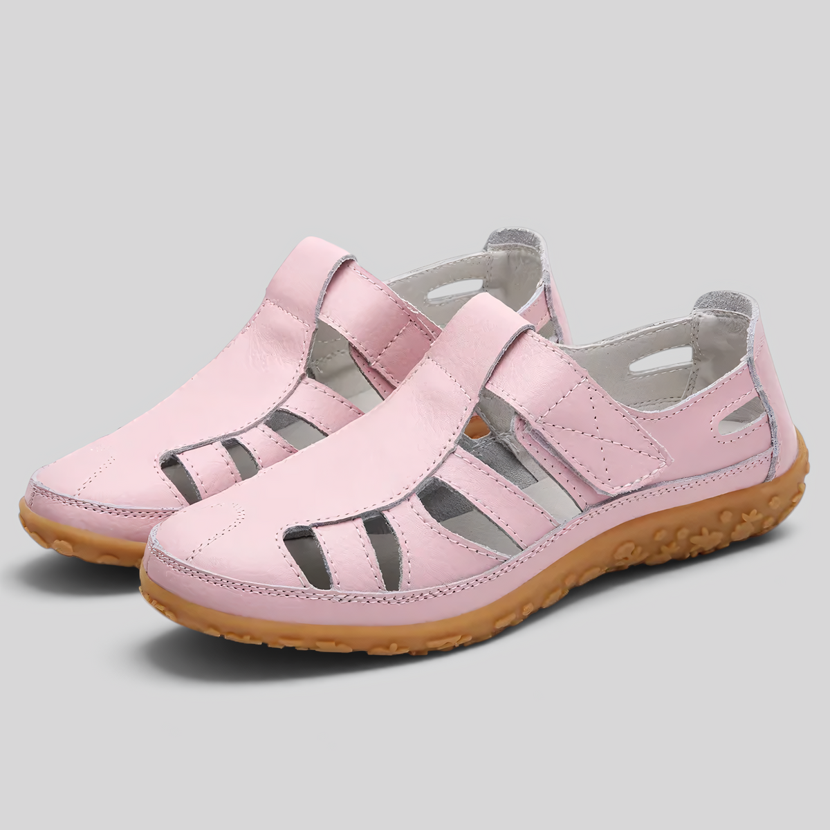 Ortopediska sandaler med ergonomisk halkfri sula